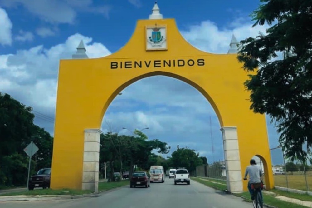 Bienvenidos Arch